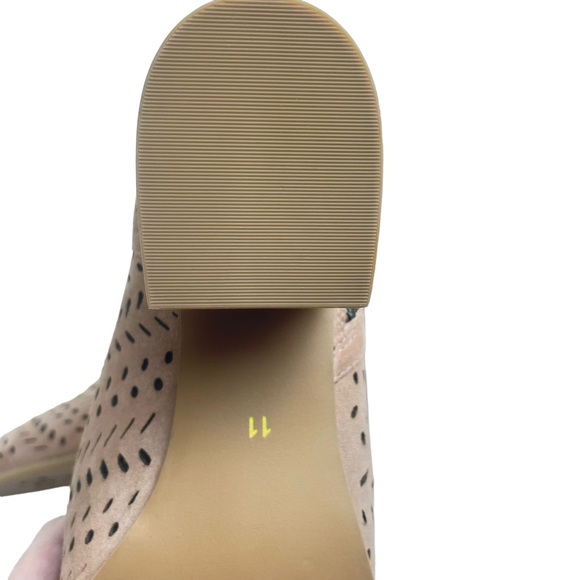 Seychelles Chaparral Lasercut Suede Leather Heeled Ankle Booties Ginger Pink - Picture 9 of 10